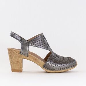 Dansko Teagan Gunmetal sandals shoes womens size 8.5 (39)